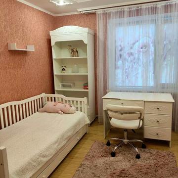 Квартира з євроремонтом, технікою