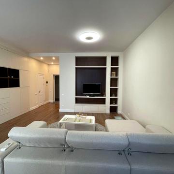 Лесі Українки бульв., 7-А