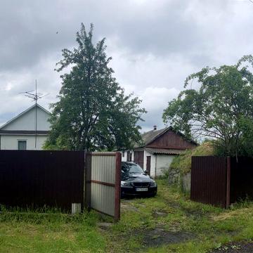 Будинок місто Полонне