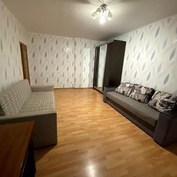 Єлизавети Чавдар вул., 3