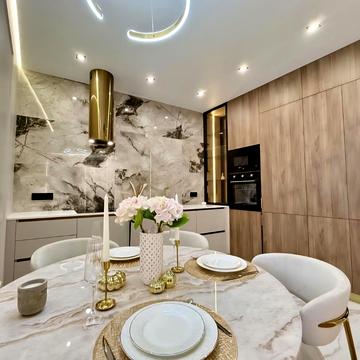 Двокімнатна велика квартира з терасою в ЖК Атмосфера з неймовірним ремонтом та видом моря