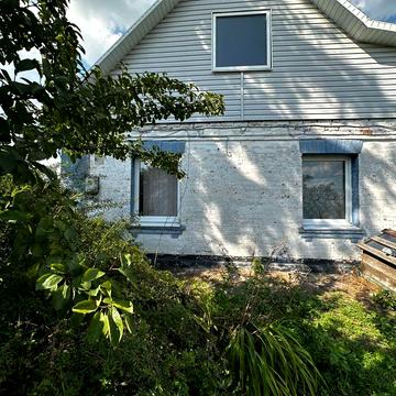 Окремий будинок/ Гребінки