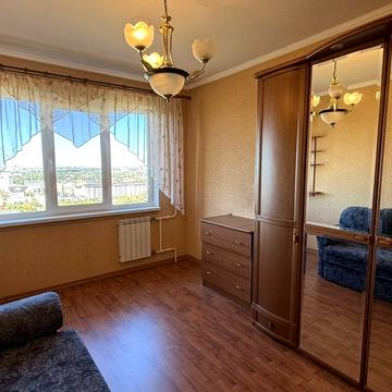 Композитора Лятошинського вул., 28