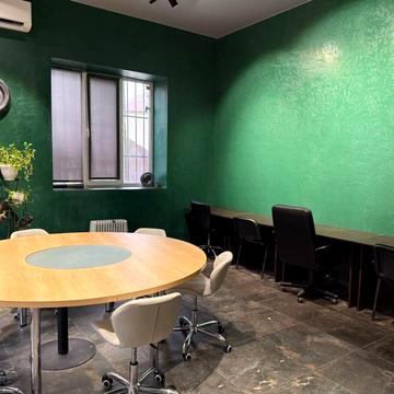 Гайдамацька вул., 17-Б