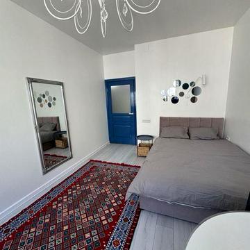 Оренда 1к квартири вул. Єфремова(р-н Політеху)