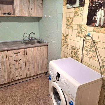 Продам 2к роздільну кв, Леся Курбаса, швидкісний трамвай!