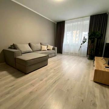 Княгині Ольги вул., 60