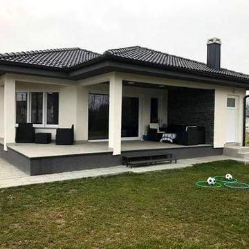 Продаж будинку р-н вул. приміських