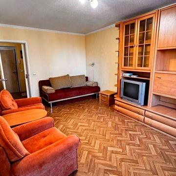 Довгострокова оренда 1к Квартира Науки (Гагаріна) проспект