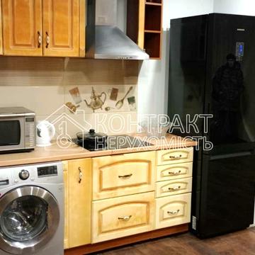 Греківська вул., 5