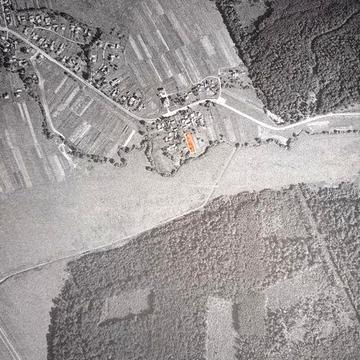 Продам будинок з ділянкою біля садиби Івана Франка