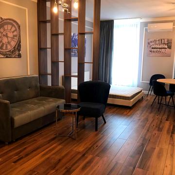 Антоновича вул. (Горького), 74