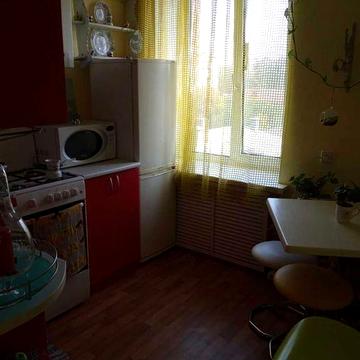 Сдам 2-х комнатную квартиру. метро Южный вокзал