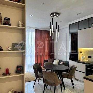 Стильна 3-к квартира в ЖК «Ярославів Град» / Золоті Ворота / Центр