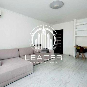 1 к. Урловская, м. Позняки - Осокорки. Торг!