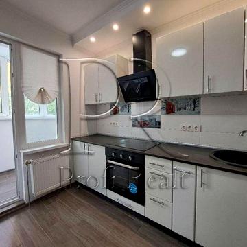 Продаж 1 кімн. квартири біля метро вулиця Юлії Здановської/Здановской