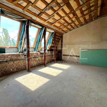 Продаж квартири, вул. Гончара Олеся, Центр, Золоті Ворота