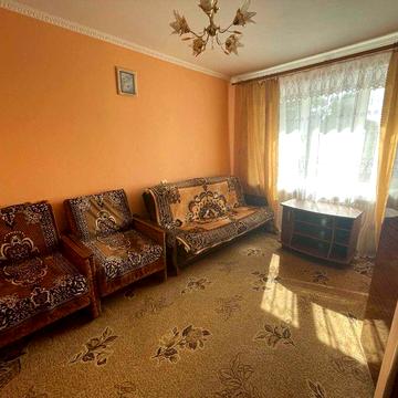 1 кім Фабрична (Бам) для 1-2 дівчат. Вільна