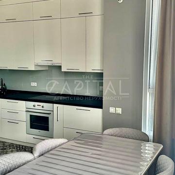 Лесі Українки бульв., 7-В