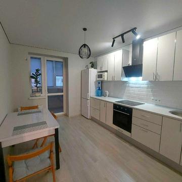 Заливна вул., 4