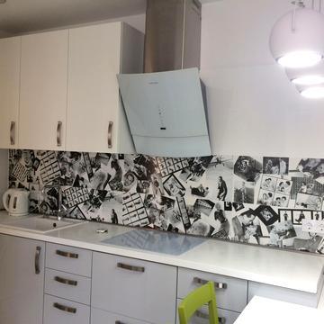 Валерія Лобановського вул., 17