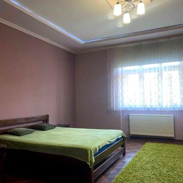 Здається в оренду 2-кімнатний будинок