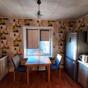 1к , в Південному мік-ні, меблі та техніка