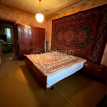 Амосова вул. (Корчагінців), 25