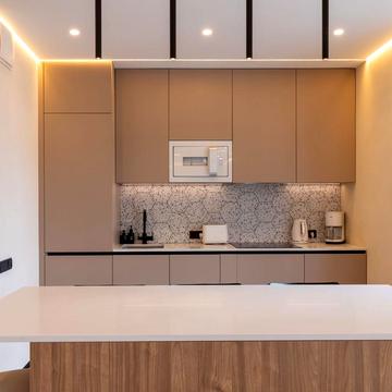 Предславинська вул., 42