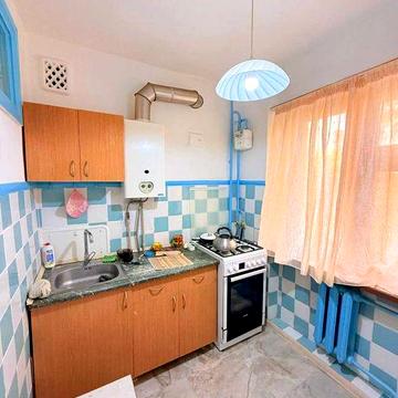 Продаж 3-кімнатної квартири вул. Революції Гідності (Супруна)