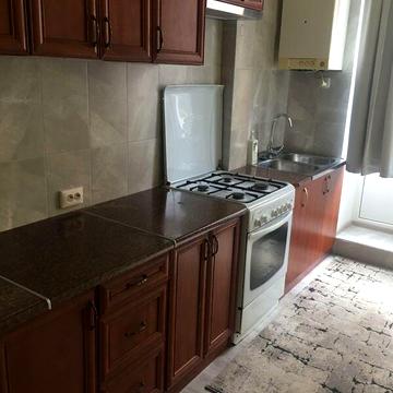 Продаж 3к Квартира Камінна вулиця