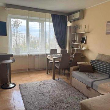 Оренда 3 кімн біля метро Дарниця ( з улюбленцями можна )