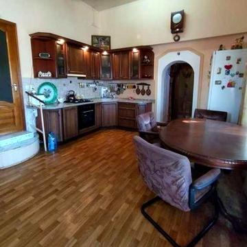 Дом у реки с камином и сауной, Великий Дальник.