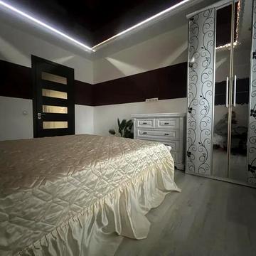 Червоної Калини просп. (Володимира Маяковського), 4-В