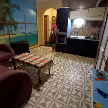 Миру вул., 28