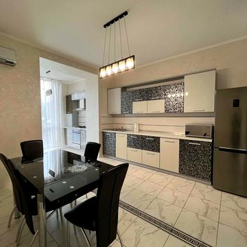 Сучасна вул., 8