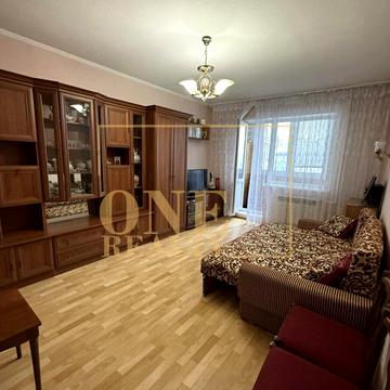 Тростянецька вул., 6