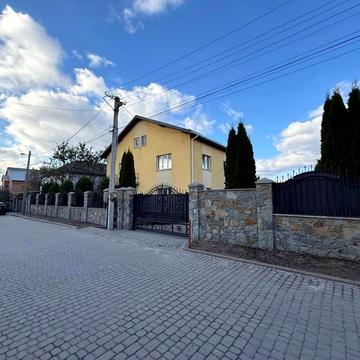 Богдана Лепкого вул.