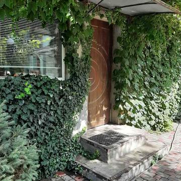 Отамана Головатого вул., 5