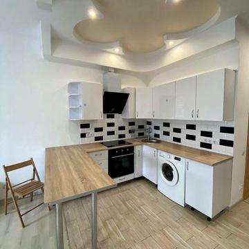 Сахарова/Бочарова, уютная квартира, новый дом, на 2эт