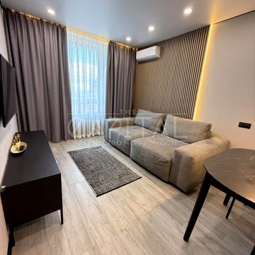 Ужгородський пров., 4/1