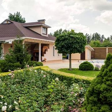 Продаж будинку 750м2 ділянка 60 соток Нещерів Тарасівка Нові Безрадичі