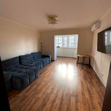 Вацлава Гавела бульв. (Івана Лепсе), 34-Б