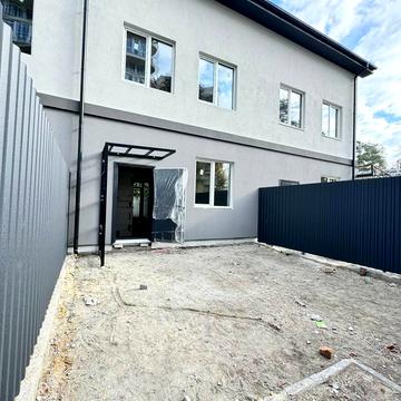 Українська вул.