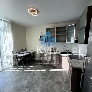 Бережанська вул., 15