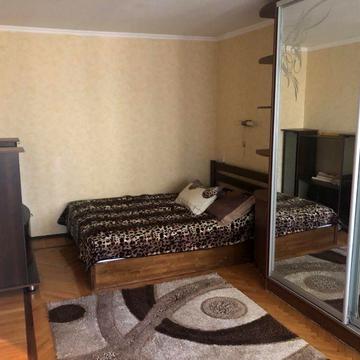 Продаж 1 кв в Центрі міста,  Колодязна !