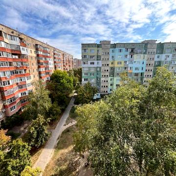 Володимира Івасюка вул. (Головка), 6