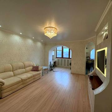 Фабрично-Заводська вул., 30