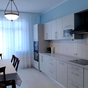 Бульварно-Кудрявська вул. (Воровського), 11-А