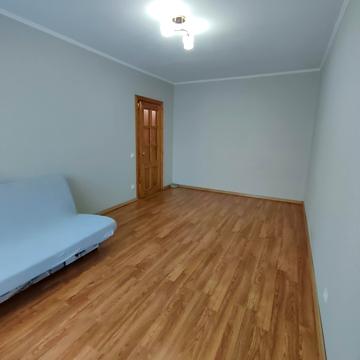 Романа Шухевича вул., 2